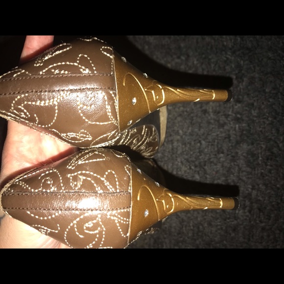 Babyphat size 8.5 peep toe heels - Picture 4 of 5